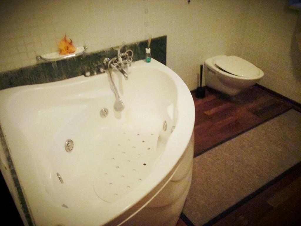 Agriturismo Beethoven Noci Bagian luar foto